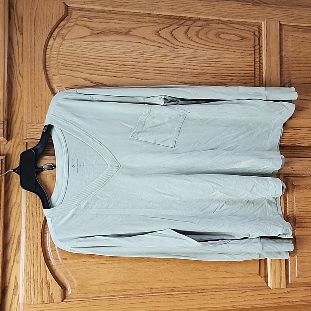 EUC Loft Lou & Grey Tee